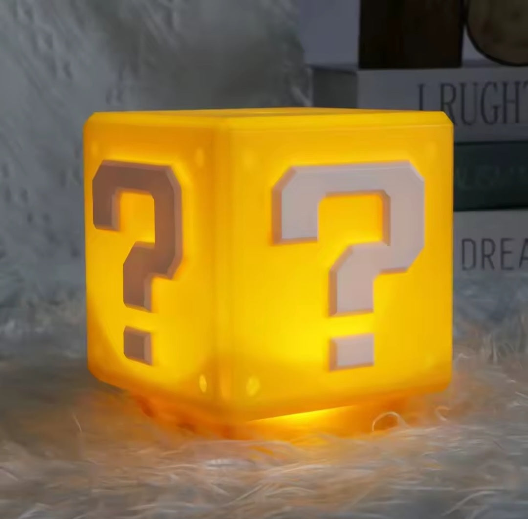 BLOQUE DORADO DE SUPERMARIO