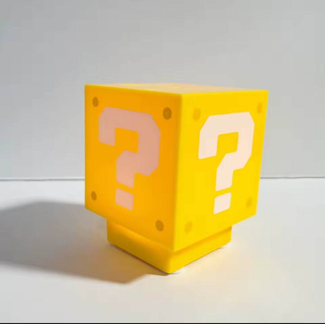 BLOQUE DORADO DE SUPERMARIO